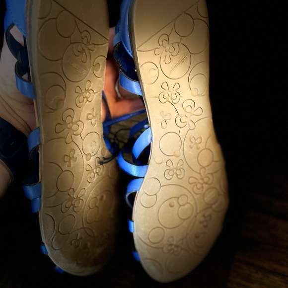 CLEARANCE NWOB DOLLHOUSE  SANDALS WOMNE’S  SIZE 7 1/2 - Picture 16 of 16